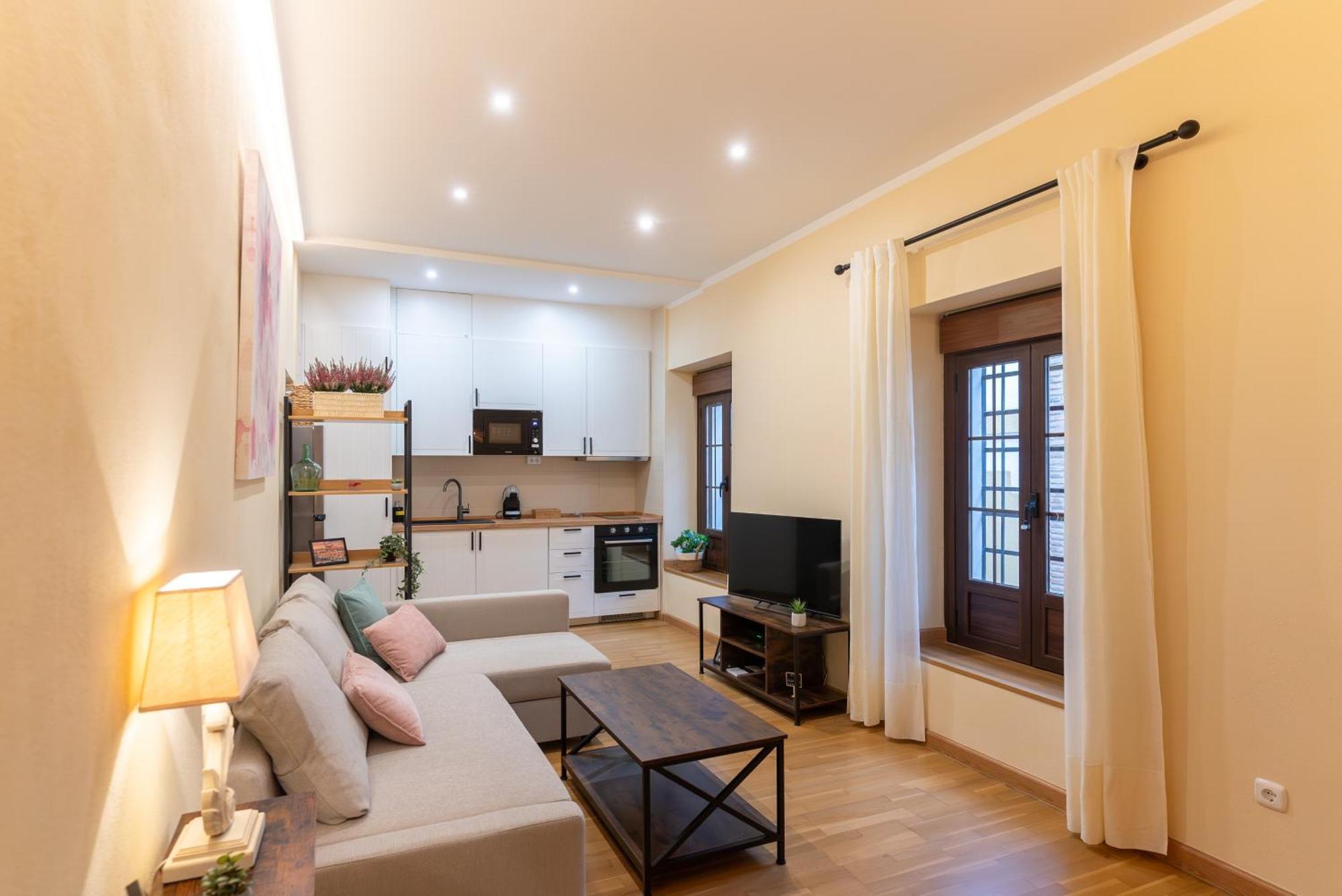 Apartamento Puerta De Cordoba- Exterior Con Balcones Bagian luar foto